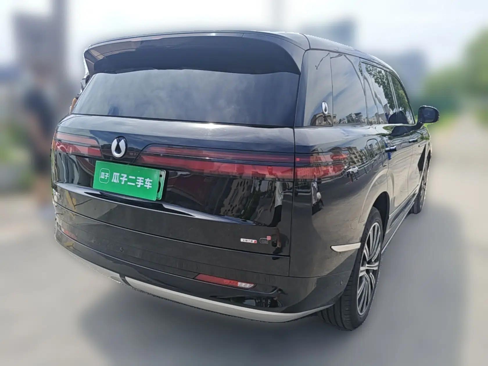 Denza N9 2025 Prestige Version — миниатюра 6