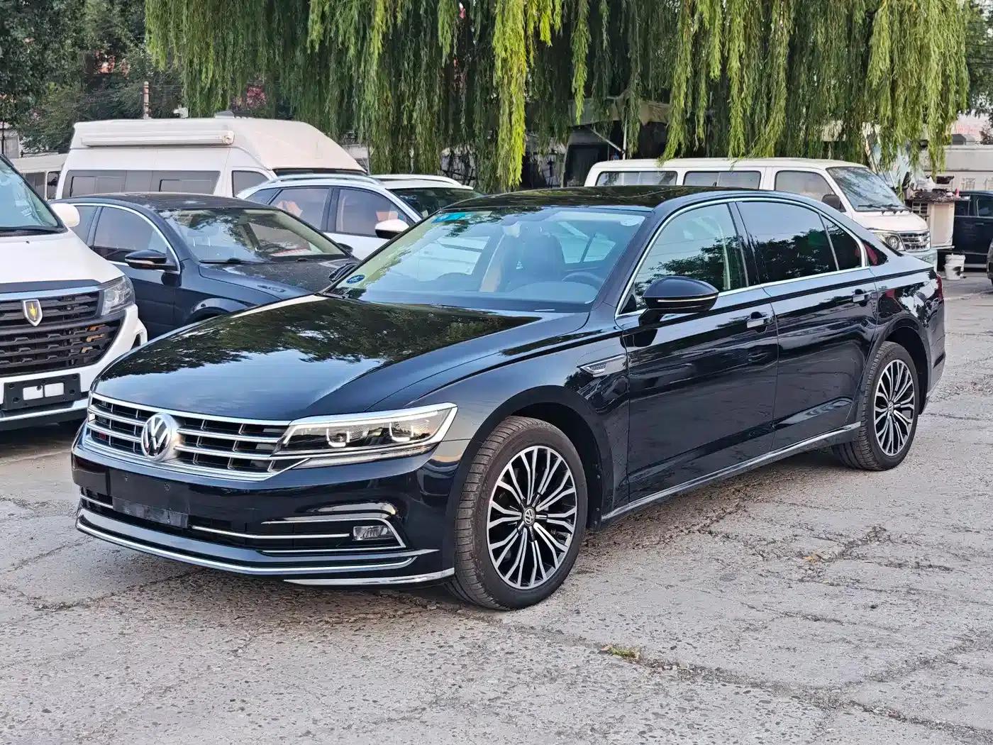 Phideon 2016 380TSI 2WD Royal Edition — миниатюра 1