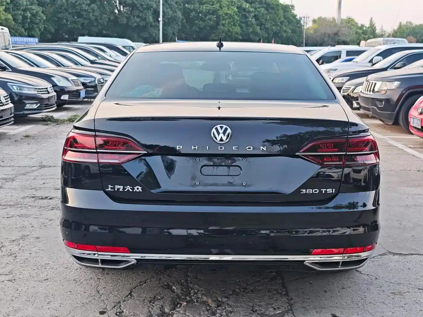 Phideon 2016 380TSI 2WD Royal Edition — миниатюра 3