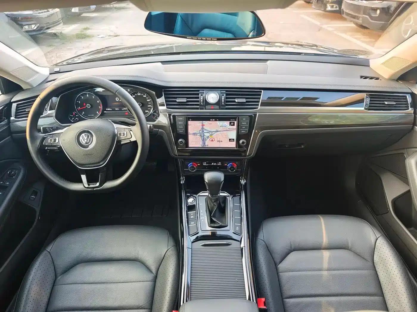 Phideon 2016 380TSI 2WD Royal Edition — миниатюра 9