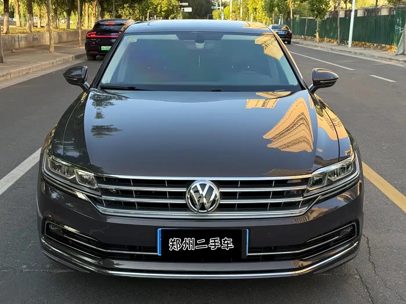 Phideon 2018 Facelift 380TSI 2WD Business Edition — миниатюра 2