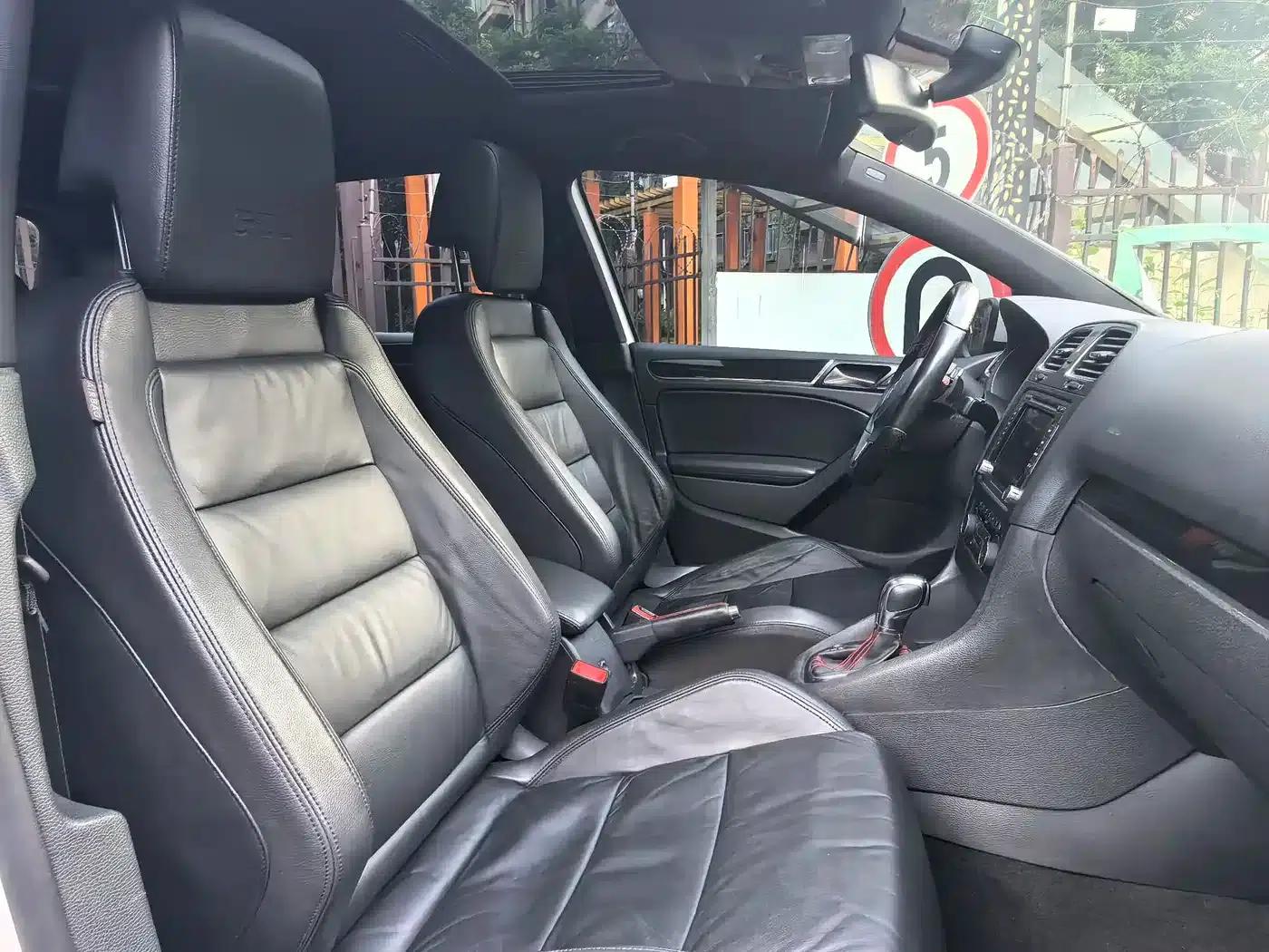 2011 Golf GTI 2.0TSI GTI — миниатюра 16