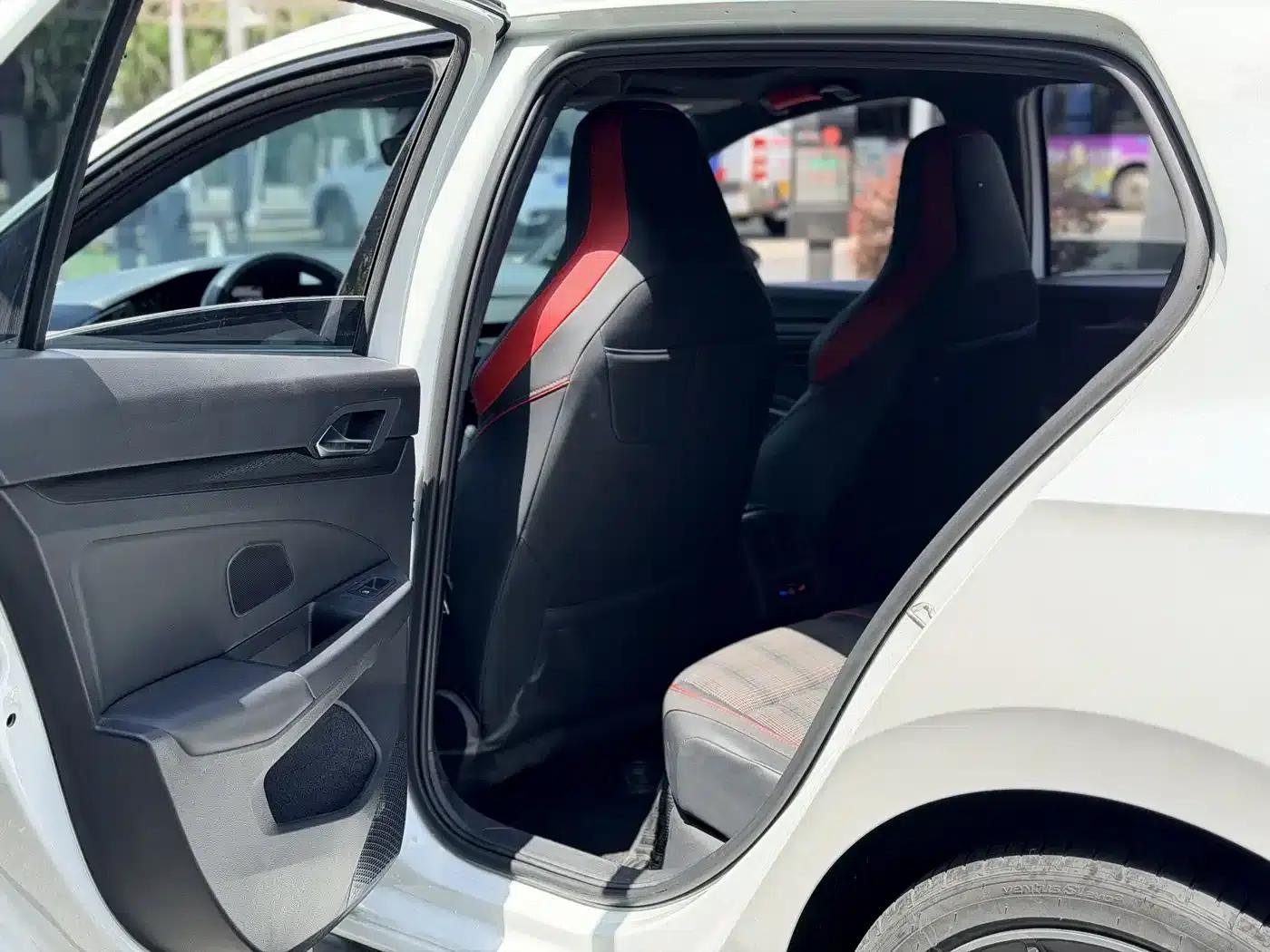 2021 Golf GTI 380TSI DSG GTI — миниатюра 9