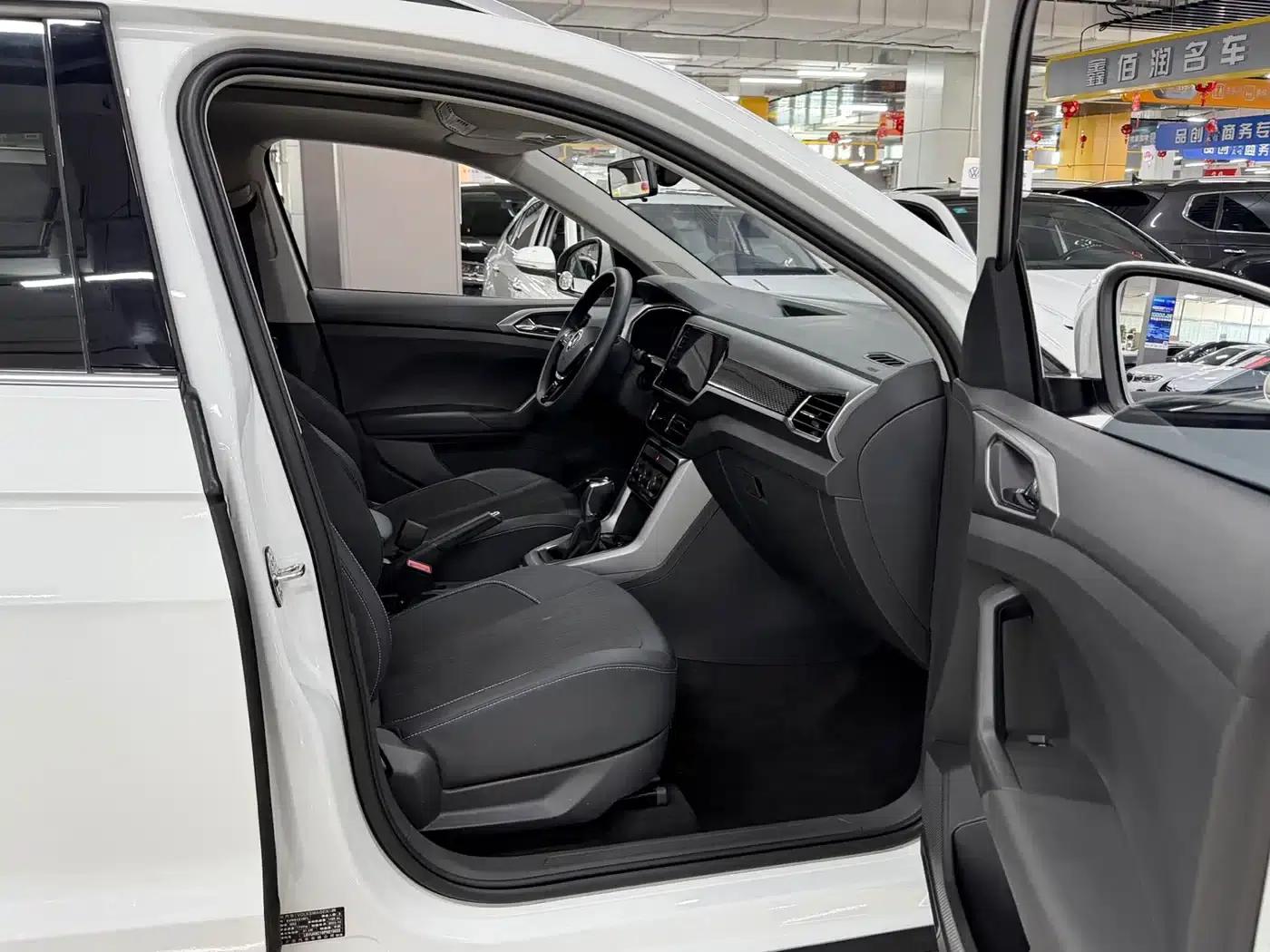 2023 Volkswagen T-Cross Facelift 1.5L Automatic Comfort Edition — миниатюра 12