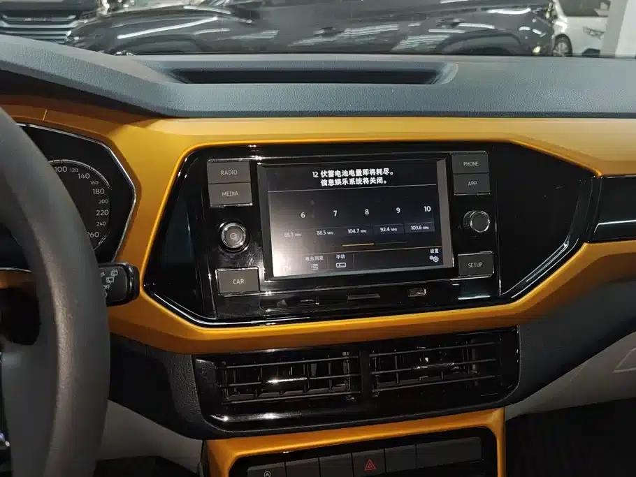 2019 Volkswagen T-Cross 280TSI DSG Comfort Edition — миниатюра 16
