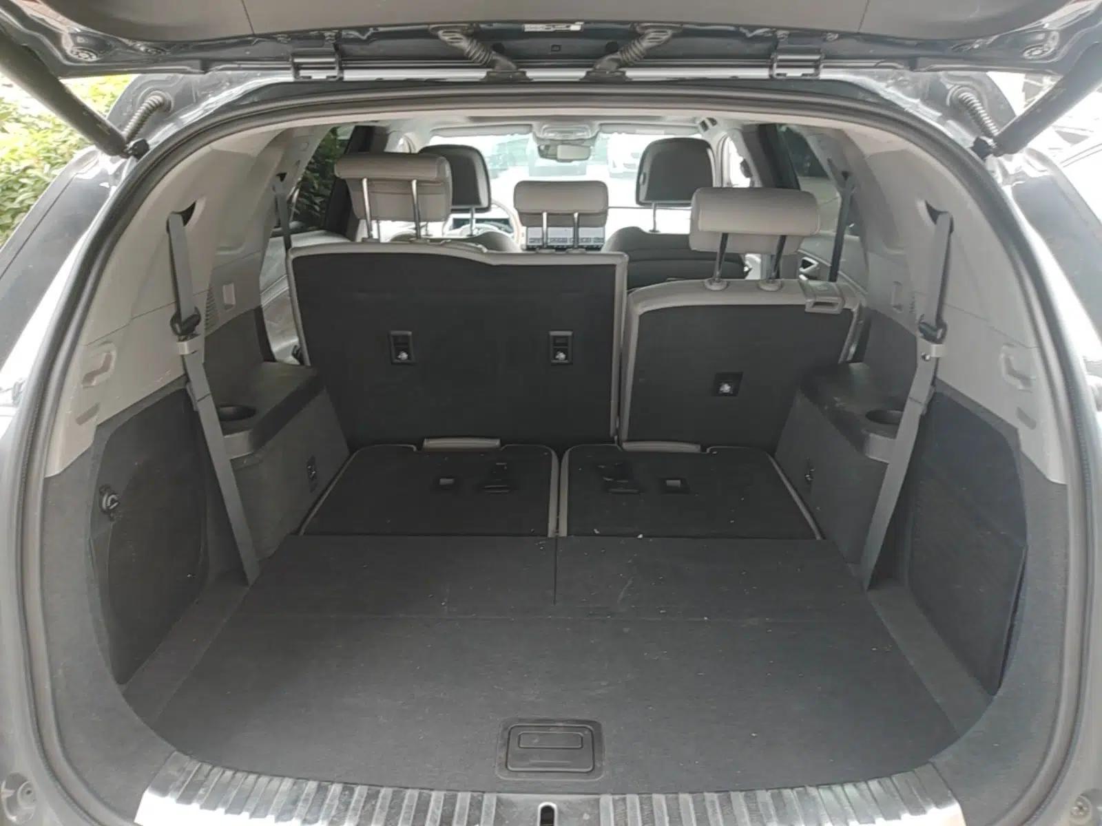Denza N8 2023 Four-Wheel Drive Ultra-Hybrid Flagship Seven-Seater Version — миниатюра 22