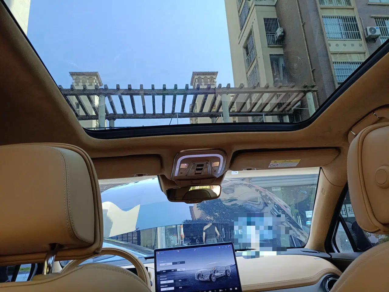 Denza N8 2023 Four-Wheel Drive Ultra-Hybrid Flagship Six-Seater Version — миниатюра 18
