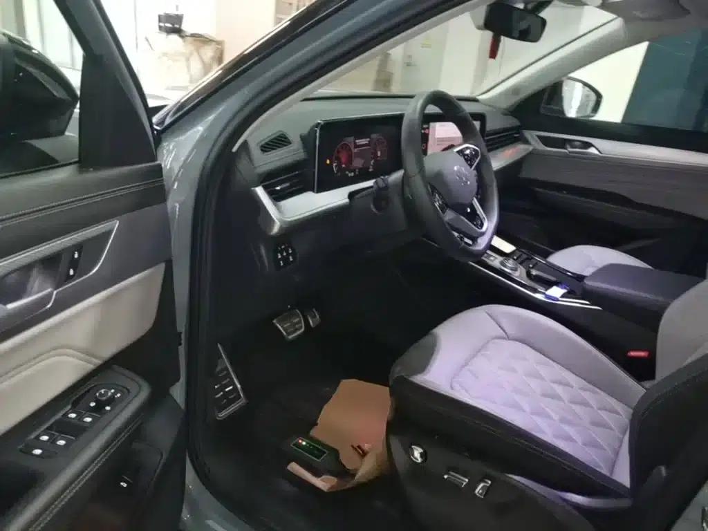 2023 Range Rover 380TSI AWD R-Line Cruiser — миниатюра 16