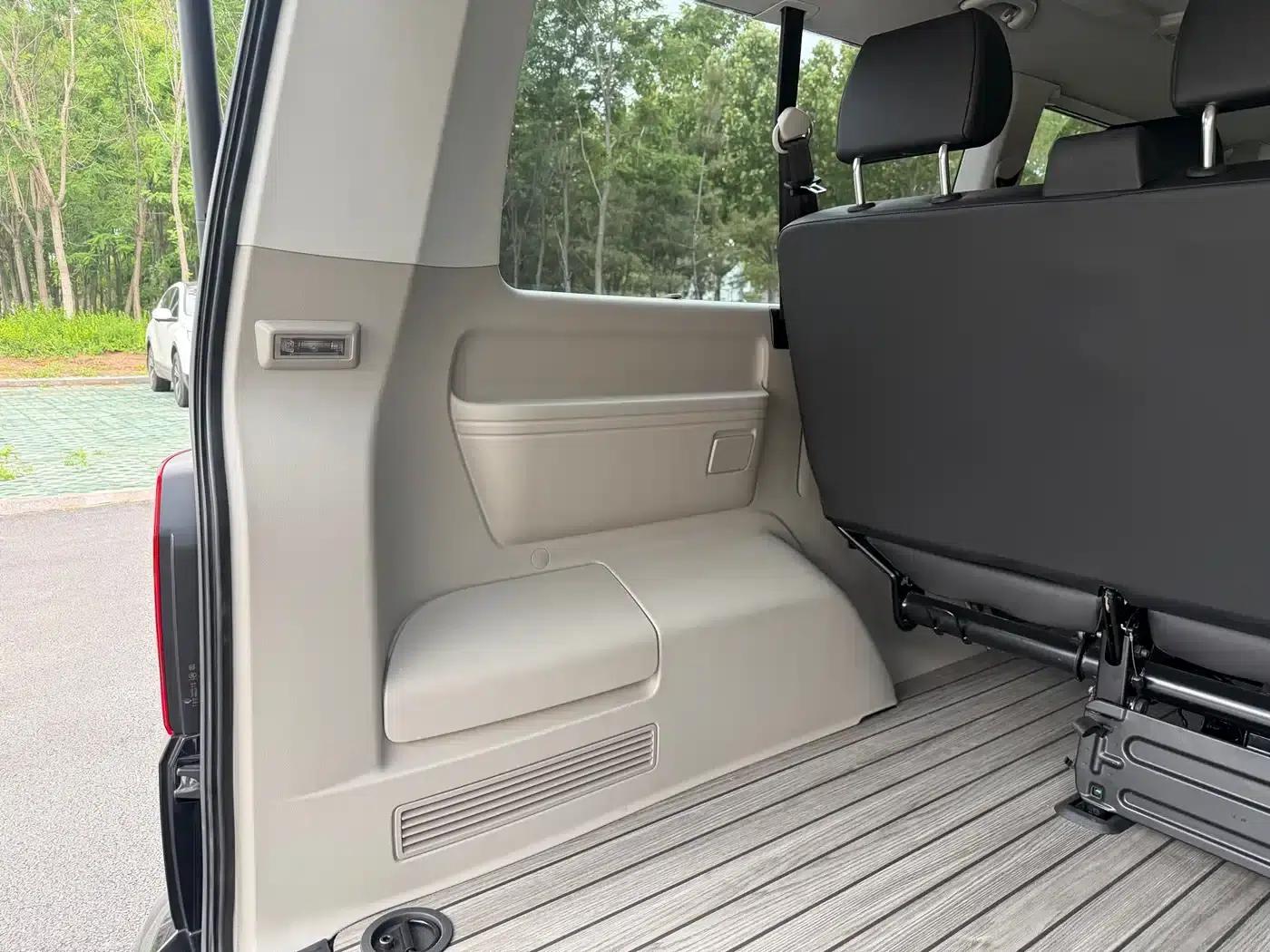 Caravelle 2019 2.0TSI 4WD Luxury 7-Seater — миниатюра 21