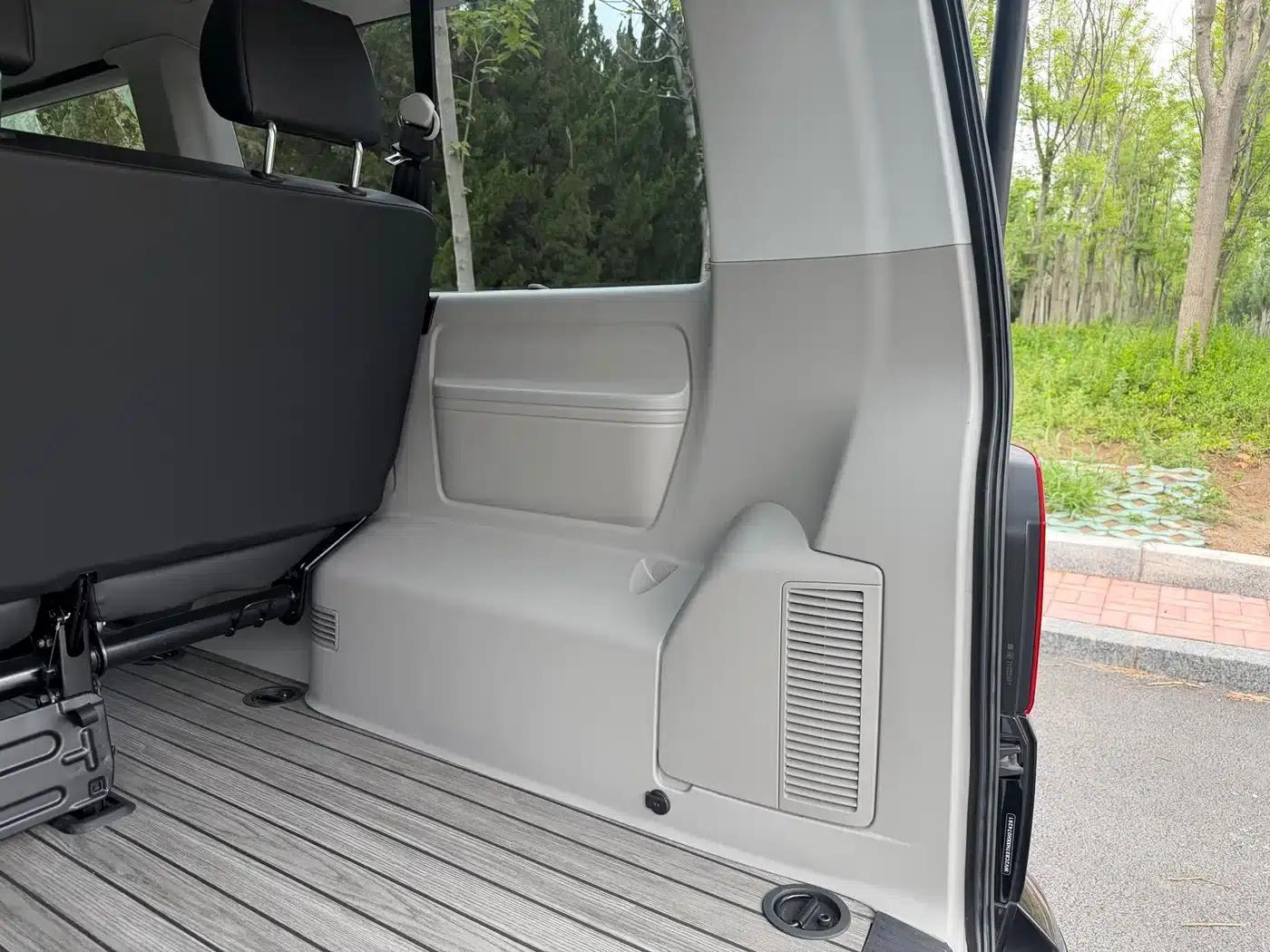 Caravelle 2019 2.0TSI 4WD Luxury 7-Seater — миниатюра 22