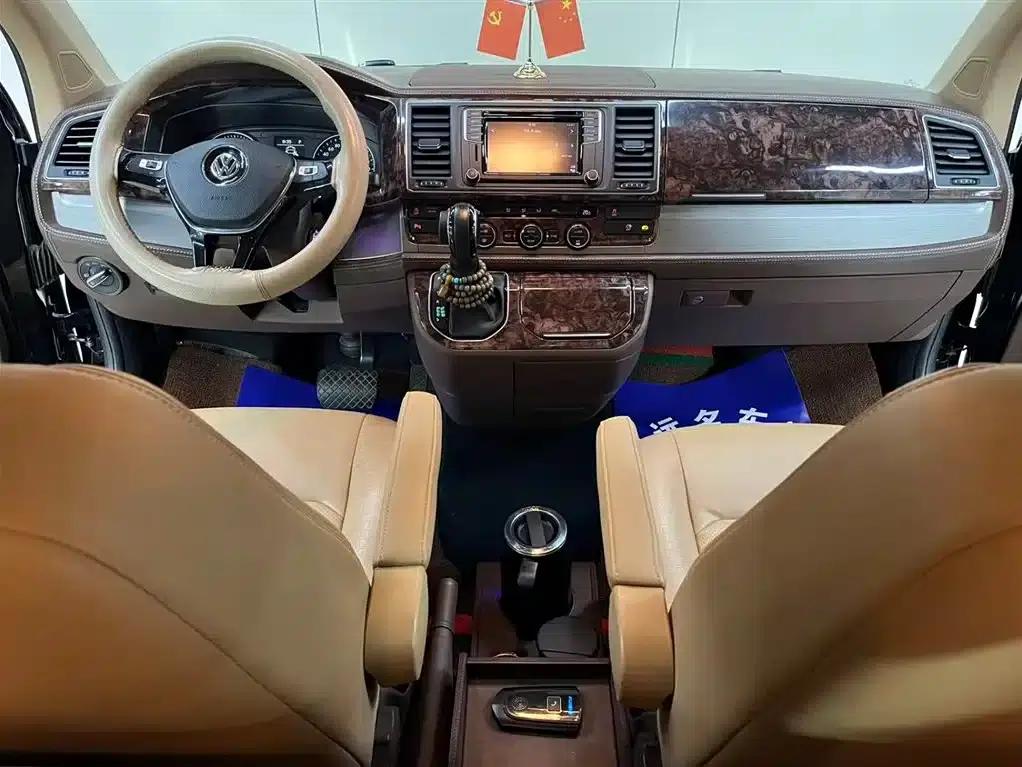 Caravelle 2017 2.0TSI 4WD Luxury 7-Seater — миниатюра 9