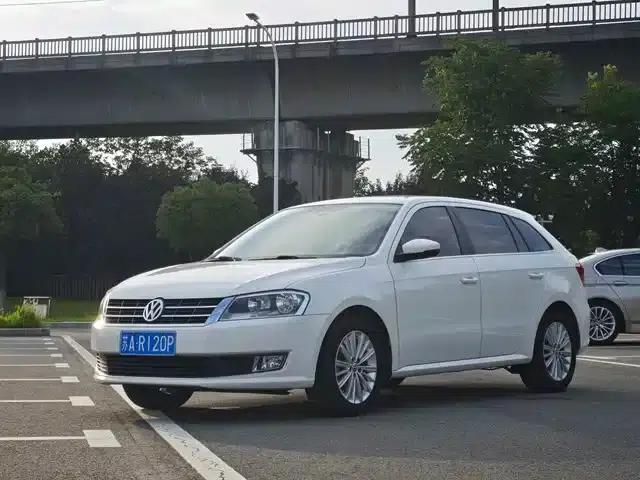 Lavida Gran Turismo 2013 1.6L Automatic Comfort Model