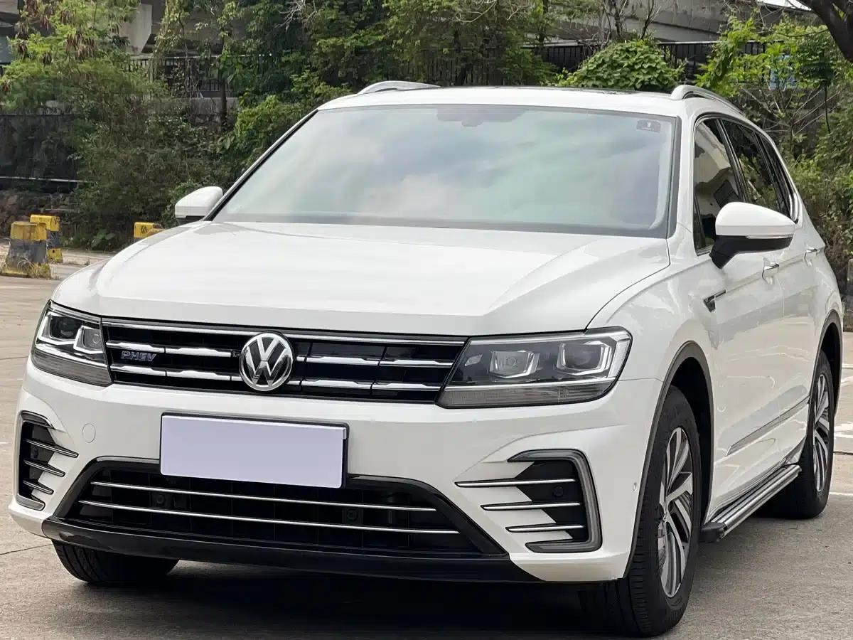 2021 Volkswagen Tiguan L Plug-in Hybrid 430PHEV Premium Edition — миниатюра 1