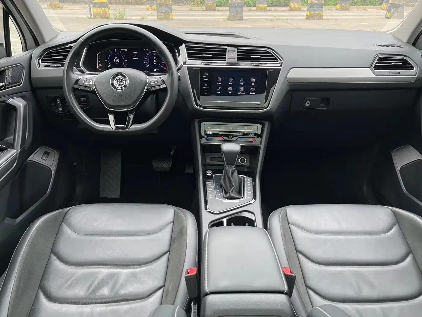 2021 Volkswagen Tiguan L Plug-in Hybrid 430PHEV Premium Edition — миниатюра 15