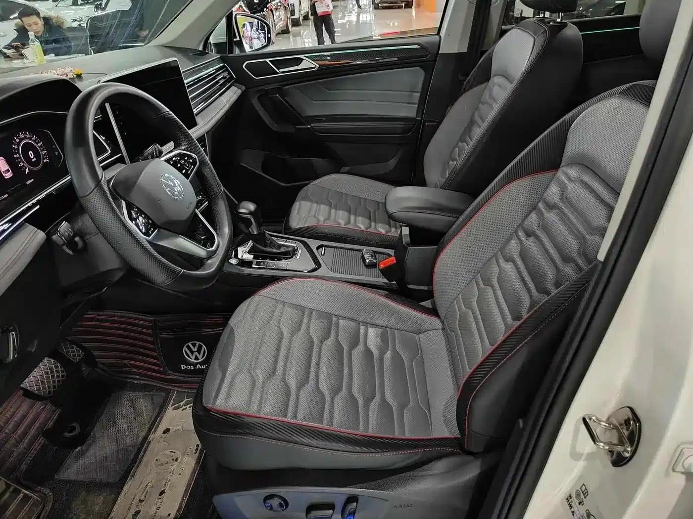 Tiguan L Plug-in Hybrid 2022 430PHEV Plug-in Hybrid Flagship Edition — миниатюра 6