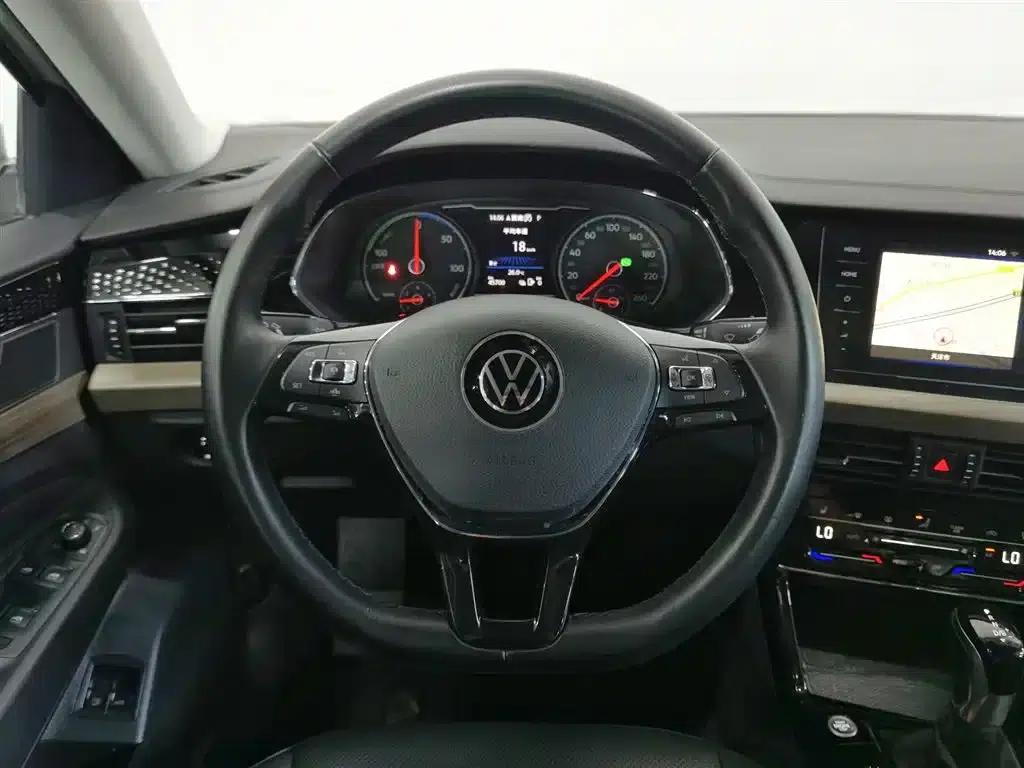 2020 Volkswagen Passat Plug-in Hybrid 430PHEV Hybrid Luxury Edition (China VI Emission Standard) — миниатюра 11