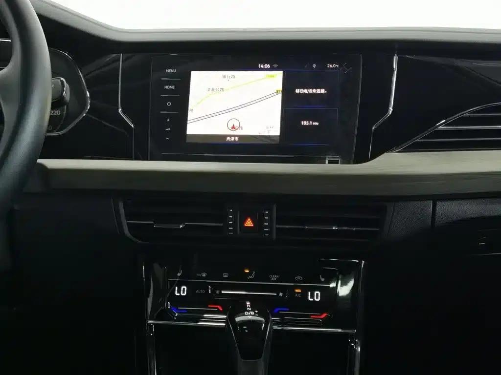 2020 Volkswagen Passat Plug-in Hybrid 430PHEV Hybrid Luxury Edition (China VI Emission Standard) — миниатюра 12