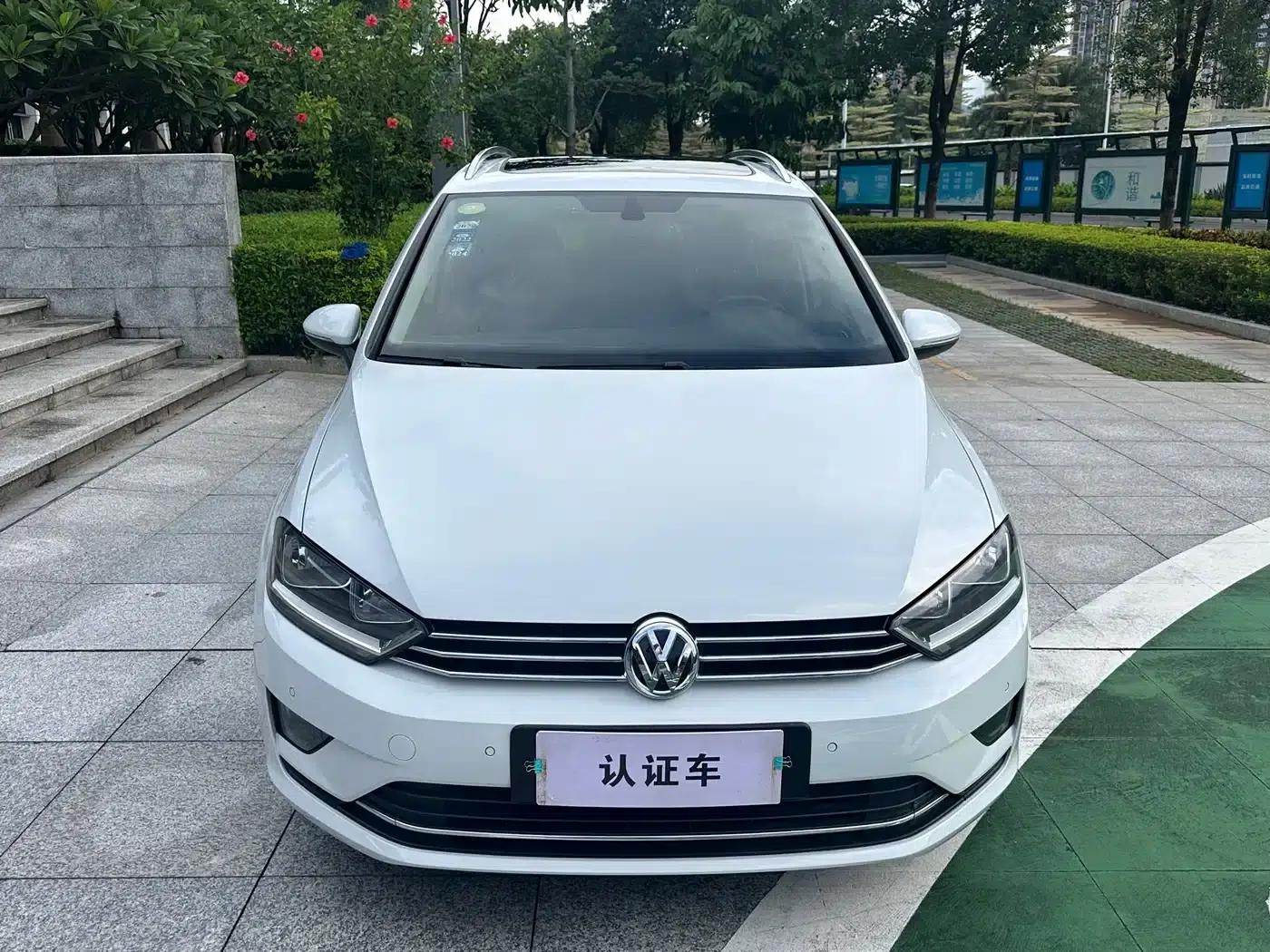 Golf Sportsvan 2018 230TSI Automatic Entry-Level — миниатюра 2