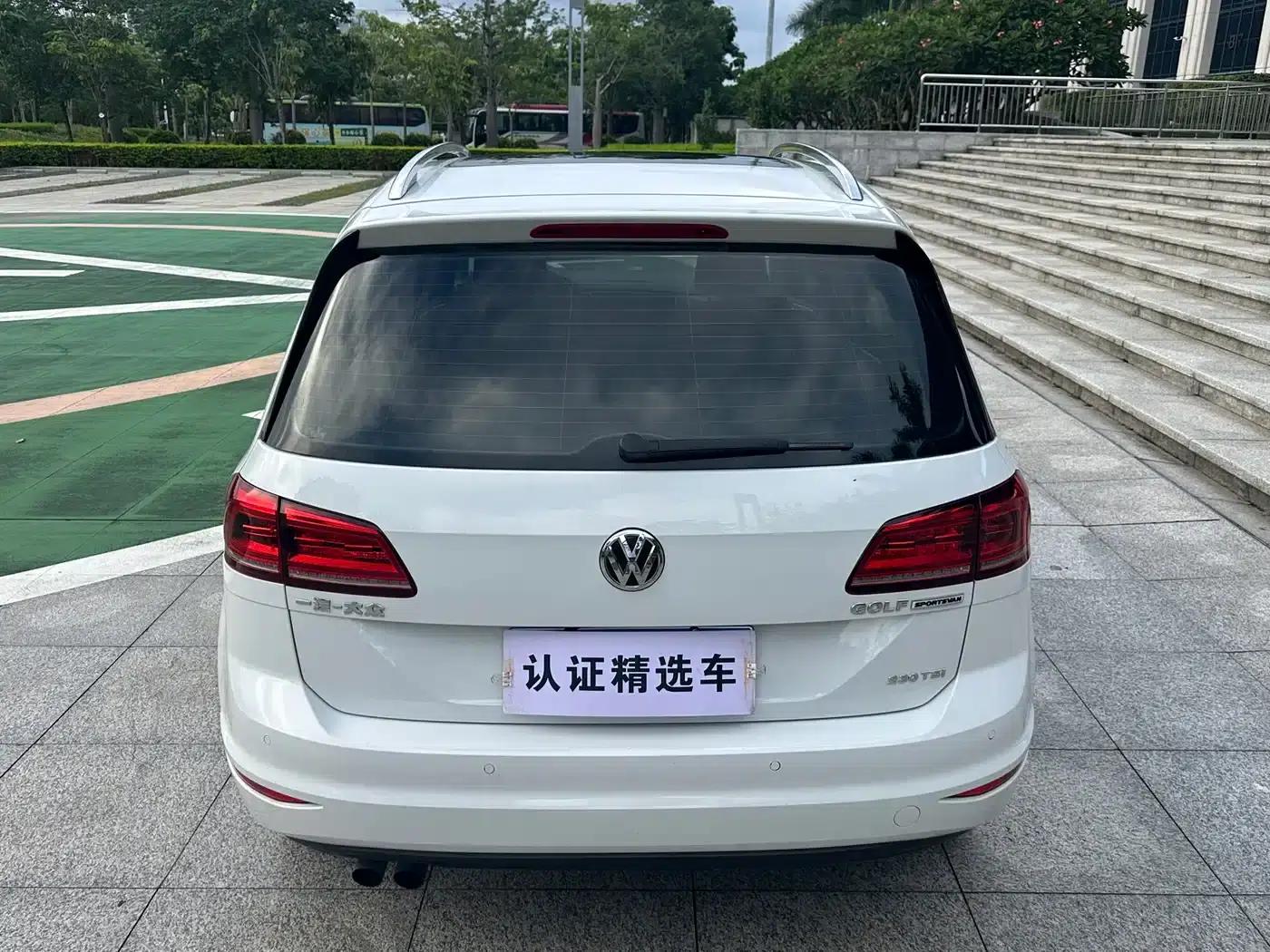 Golf Sportsvan 2018 230TSI Automatic Entry-Level — миниатюра 28