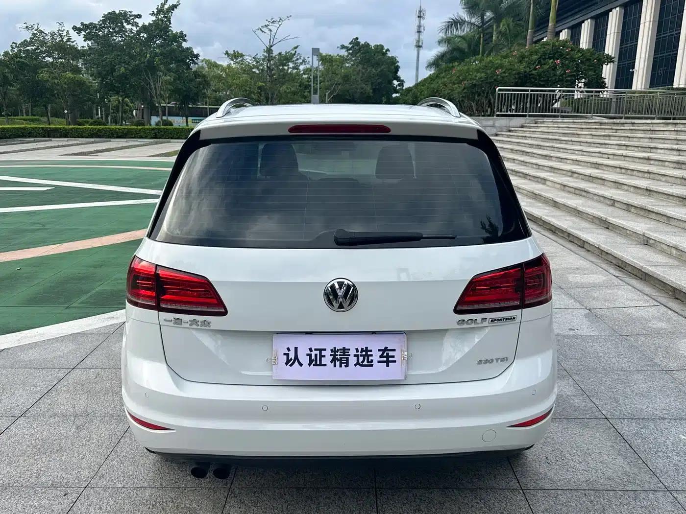 Golf Sportsvan 2018 230TSI Automatic Entry-Level — миниатюра 30