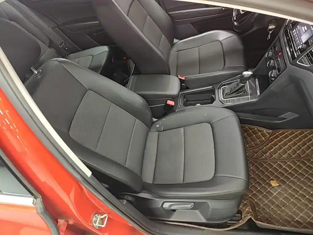 Golf Sportsvan 2018 230TSI Automatic Entry-Level — миниатюра 25