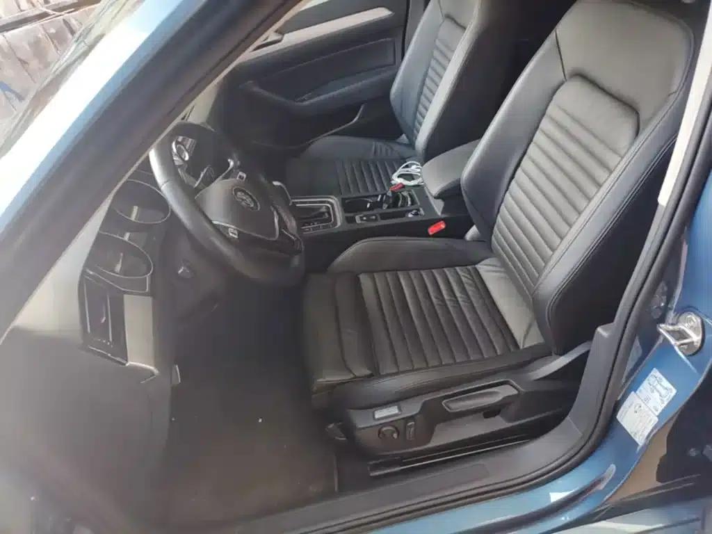 Passat Variant 2018 380TSI 2WD Comfortline — миниатюра 15
