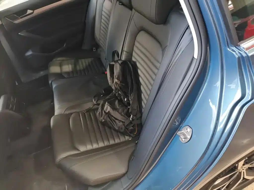 Passat Variant 2018 380TSI 2WD Comfortline — миниатюра 17