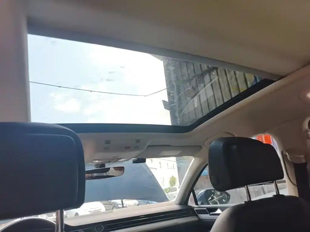 Passat Variant 2018 380TSI 2WD Comfortline — миниатюра 18