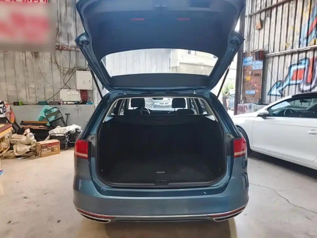 Passat Variant 2018 380TSI 2WD Comfortline — миниатюра 19