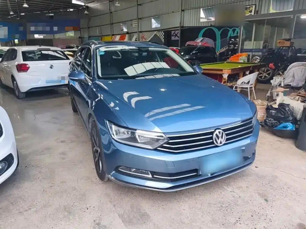 Passat Variant 2018 380TSI 2WD Comfortline — миниатюра 4