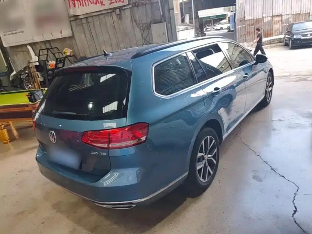 Passat Variant 2018 380TSI 2WD Comfortline — миниатюра 7