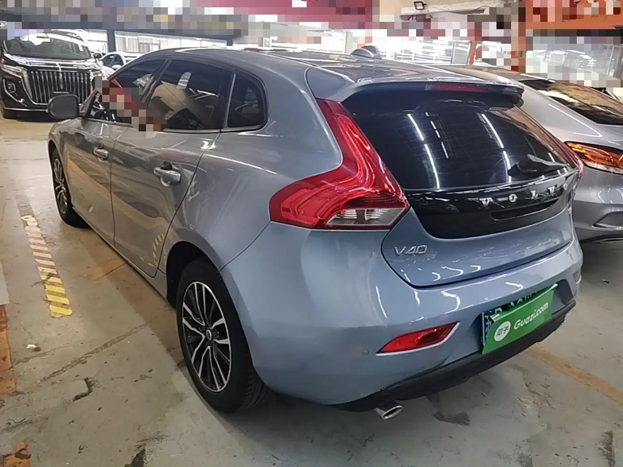 Volvo V40 2018 T3 Zhiyi Edition — миниатюра 4