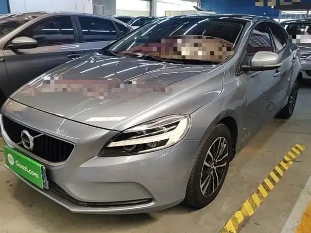 Volvo V40 2018 T3 Zhiyi Edition