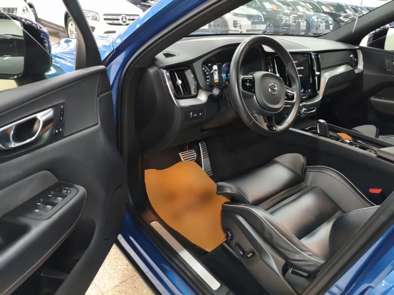 Volvo XC60 New Energy 2021 T8 E-Drive Hybrid Smart & Dynamic Edition — миниатюра 18
