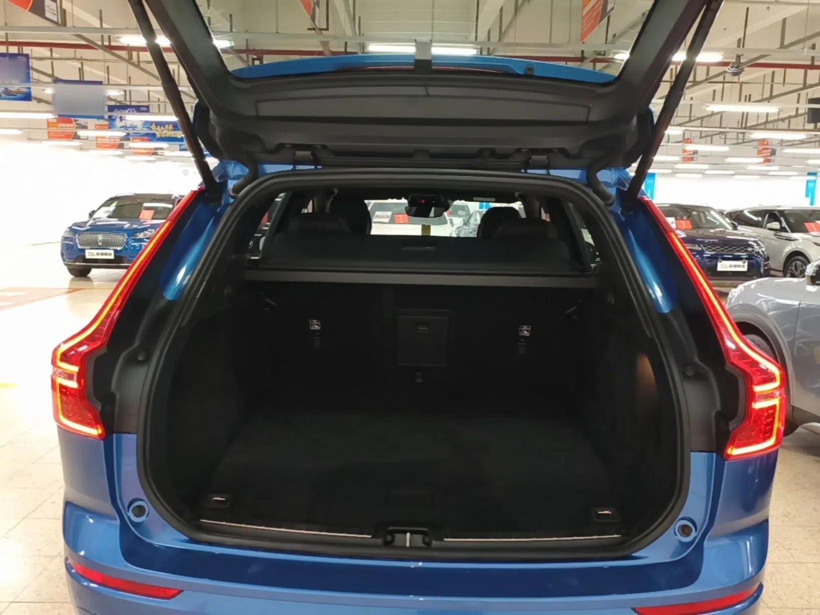 Volvo XC60 New Energy 2021 T8 E-Drive Hybrid Smart & Dynamic Edition — миниатюра 22