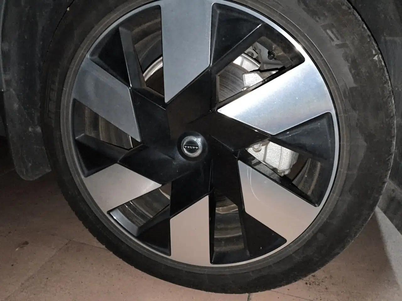 Volvo XC60 New Energy 2024 T8 Plug-in Hybrid Long-Range All-Wheel Drive Smart Luxury Edition — миниатюра 8
