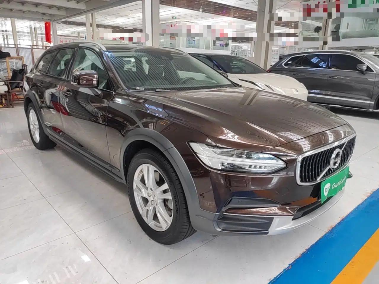 Volvo V90 2017 Cross Country T5 AWD Smart Range Edition — миниатюра 12