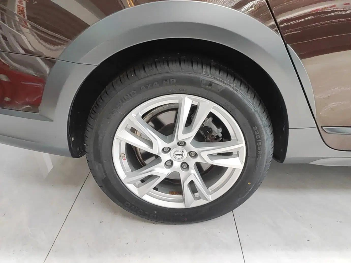 Volvo V90 2017 Cross Country T5 AWD Smart Range Edition — миниатюра 16