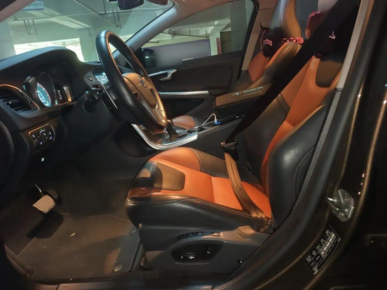 Volvo V60 2016 Cross Country T6 AWD — миниатюра 15