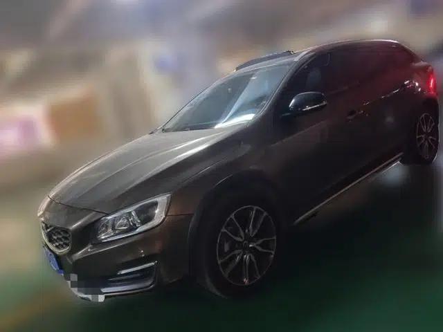 Volvo V60 2016 Cross Country T6 AWD