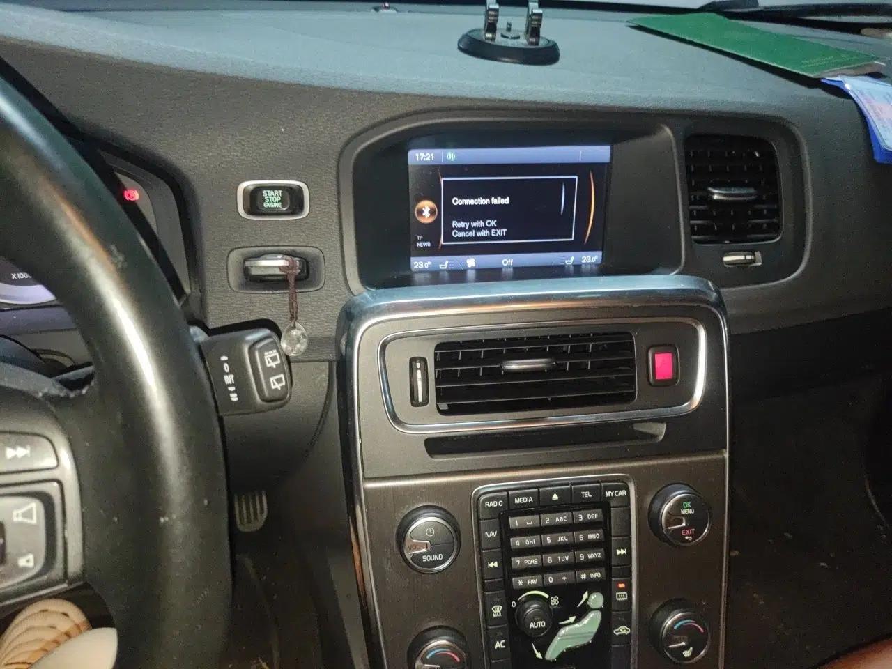 Volvo V60 2012, 1.6L gasoline, automatic transmission, 5 seats — миниатюра 13