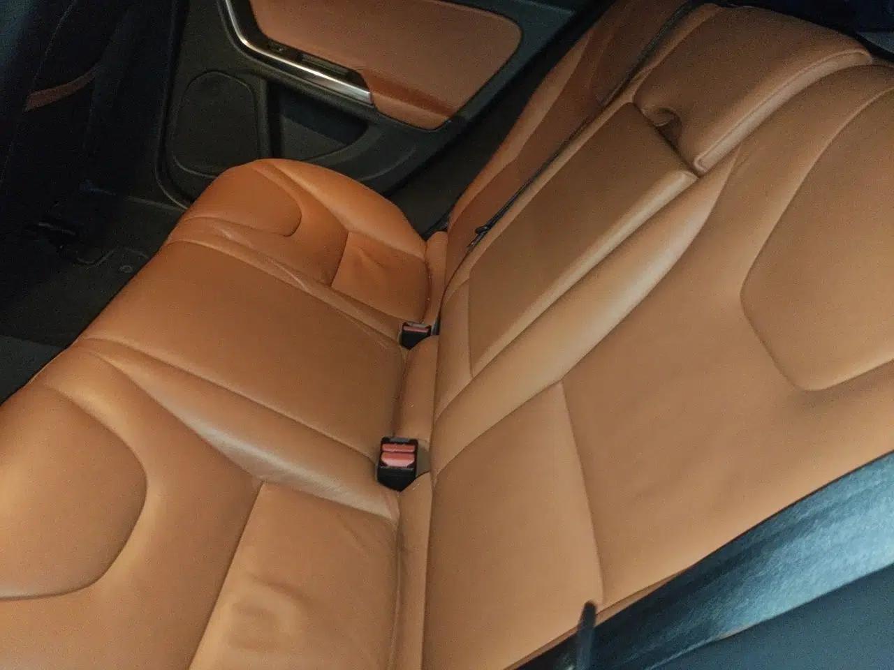 Volvo V60 2012, 1.6L gasoline, automatic transmission, 5 seats — миниатюра 17