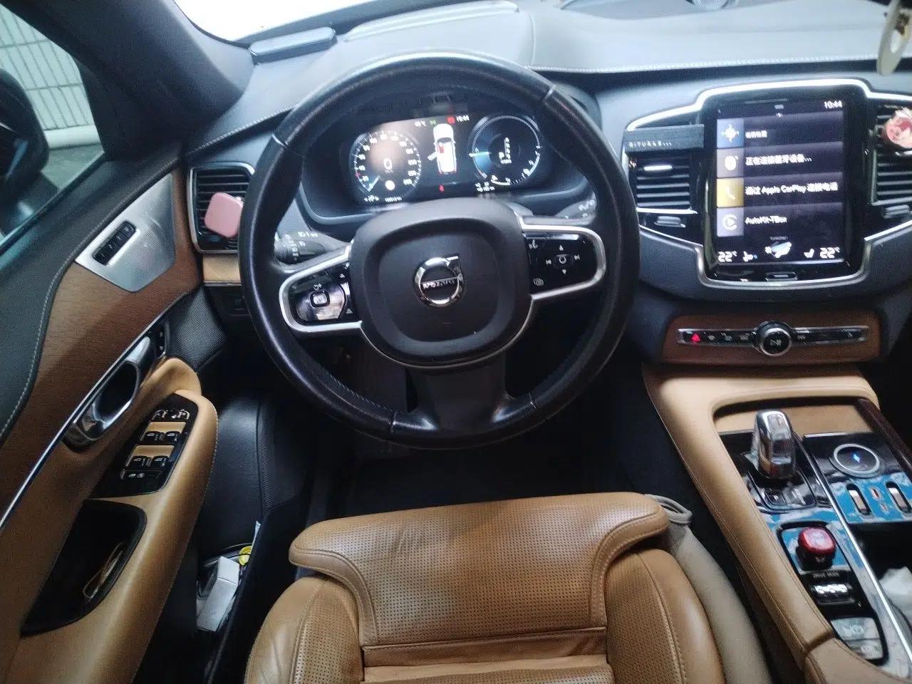 Volvo XC90 New Energy 2018 E-Drive Hybrid T8 Prestige 7-Seater — миниатюра 10
