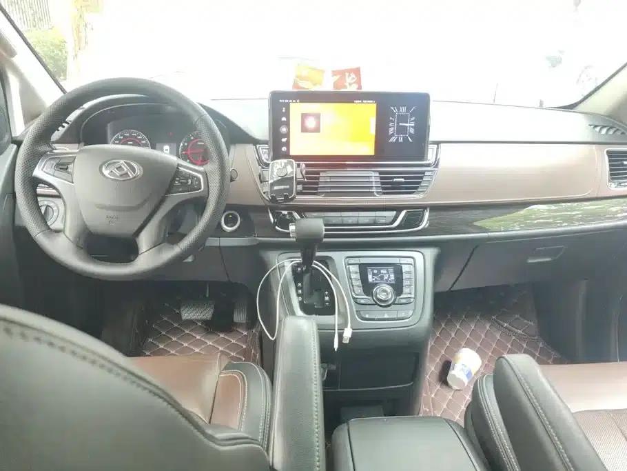 Maxus G10 2018 PLUS 2.0T Automatic Executive Edition — миниатюра 12