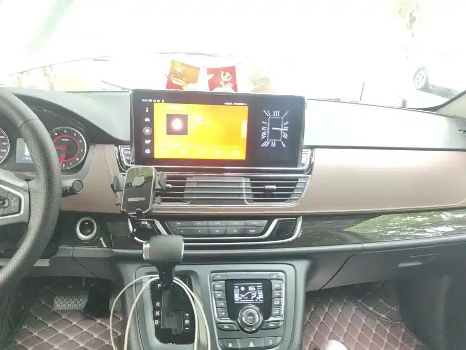 Maxus G10 2018 PLUS 2.0T Automatic Executive Edition — миниатюра 13