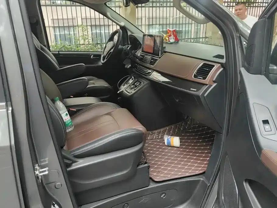 Maxus G10 2018 PLUS 2.0T Automatic Executive Edition — миниатюра 8