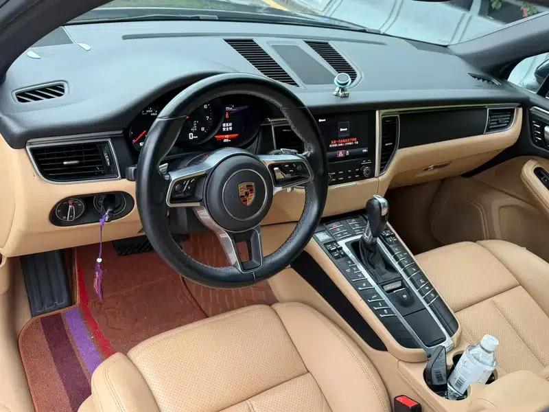 2017 Macan 2.0T — миниатюра 7
