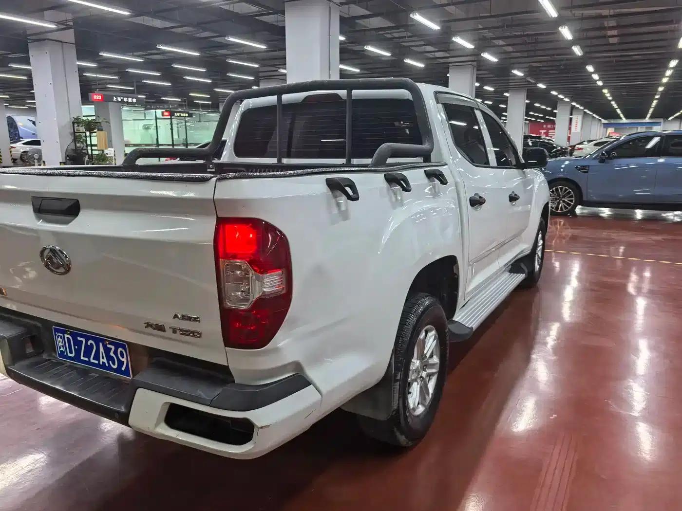 Maxus T60 2020 2.0T Diesel Manual 2WD High Chassis Pioneer Edition Standard Box (National VI Emission Standard) — миниатюра 2