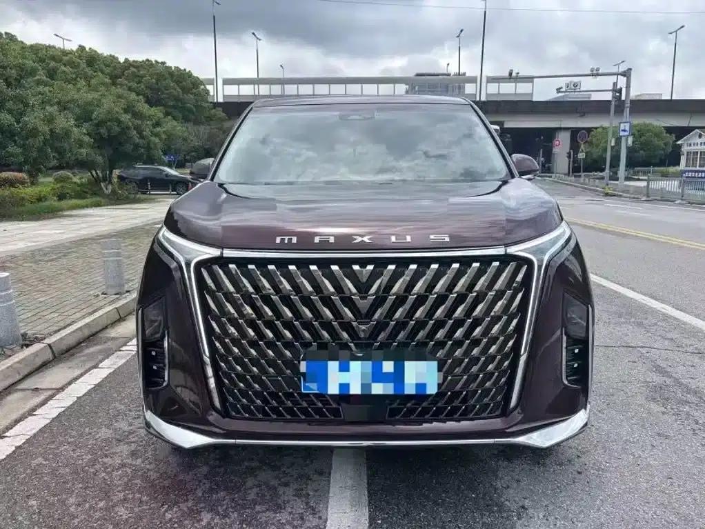 Maxus G90 2023 2.0T Nebula 7-seater Edition — миниатюра 2