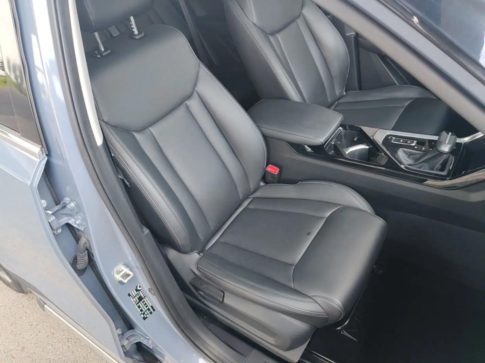 Wuling Asta 2021 1.5T CVT Star曜 Edition — миниатюра 24